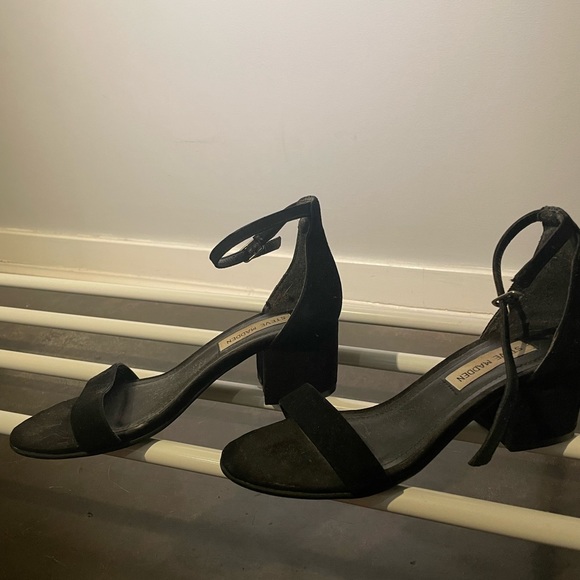 STEVE MADDEN Irene-M Black Suede Heels - Picture 5 of 7